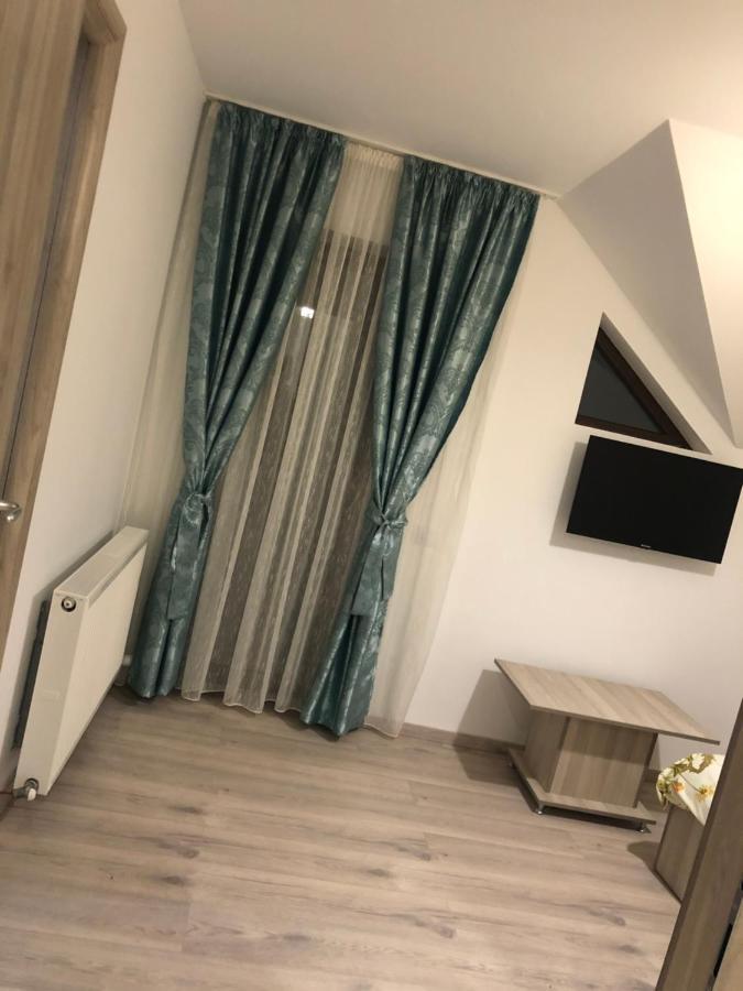 New House Otel Curtea de Argeş Dış mekan fotoğraf