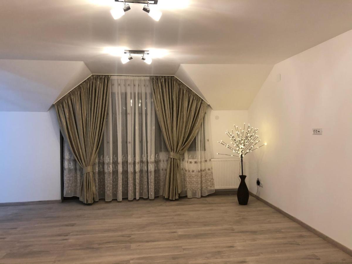 New House Otel Curtea de Argeş Dış mekan fotoğraf