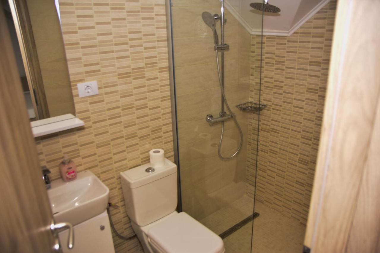 New House Otel Curtea de Argeş Dış mekan fotoğraf